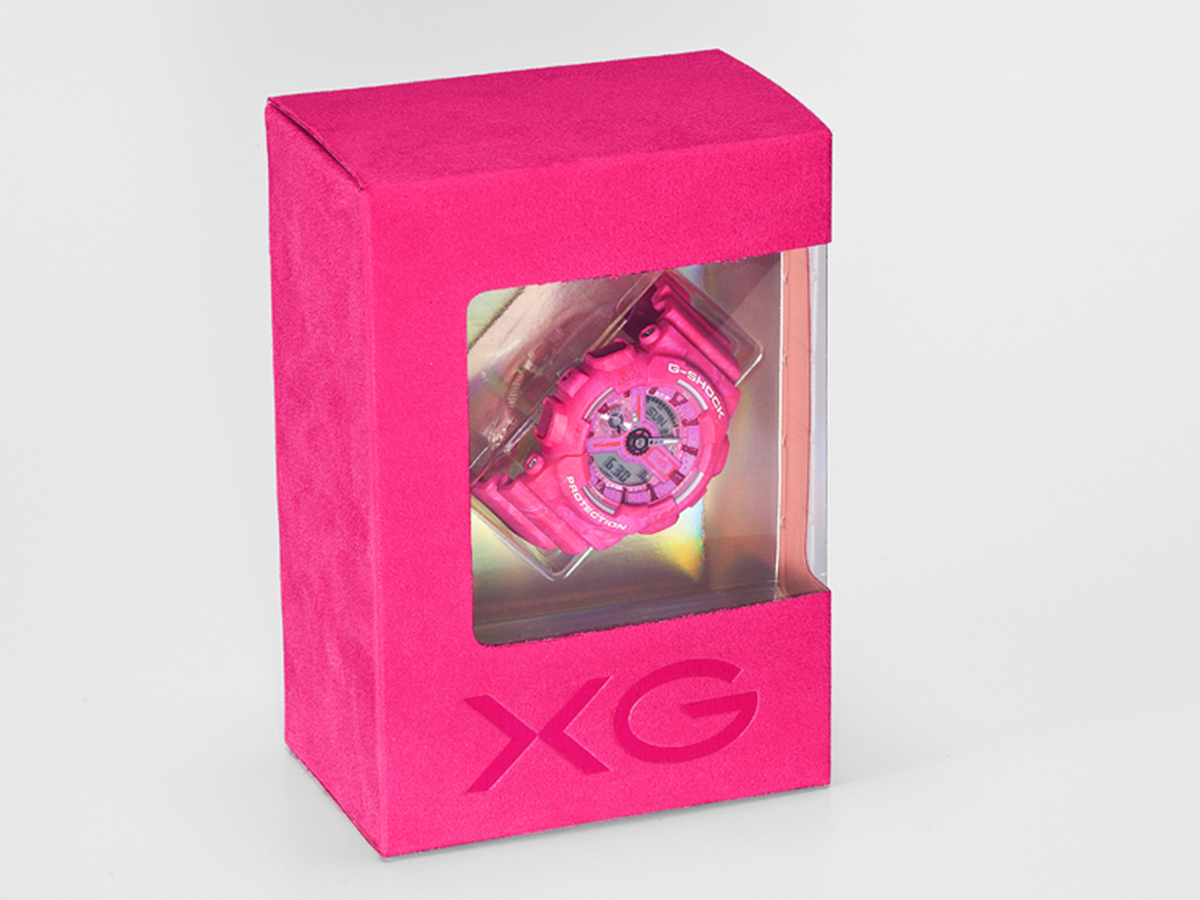 G-SHOCK GMA-S110XG 特别包装。